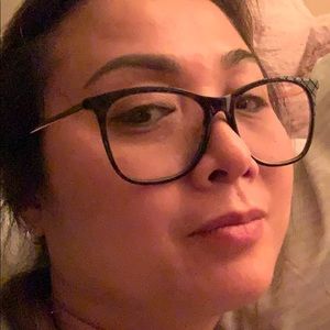 Meet your Posher, Oanh